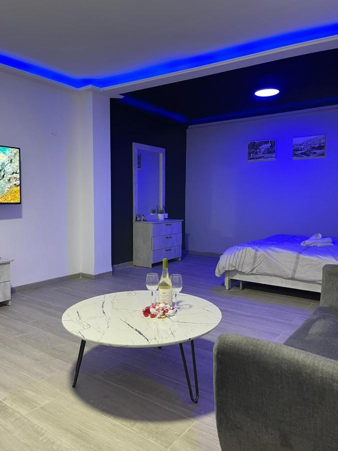 חדרי לייבל Label Rooms Blue & Red Tiberíades Exterior foto